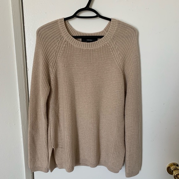 Forever 21 Tops - 😀 Forever 21 Brown knitted Sweater Size S